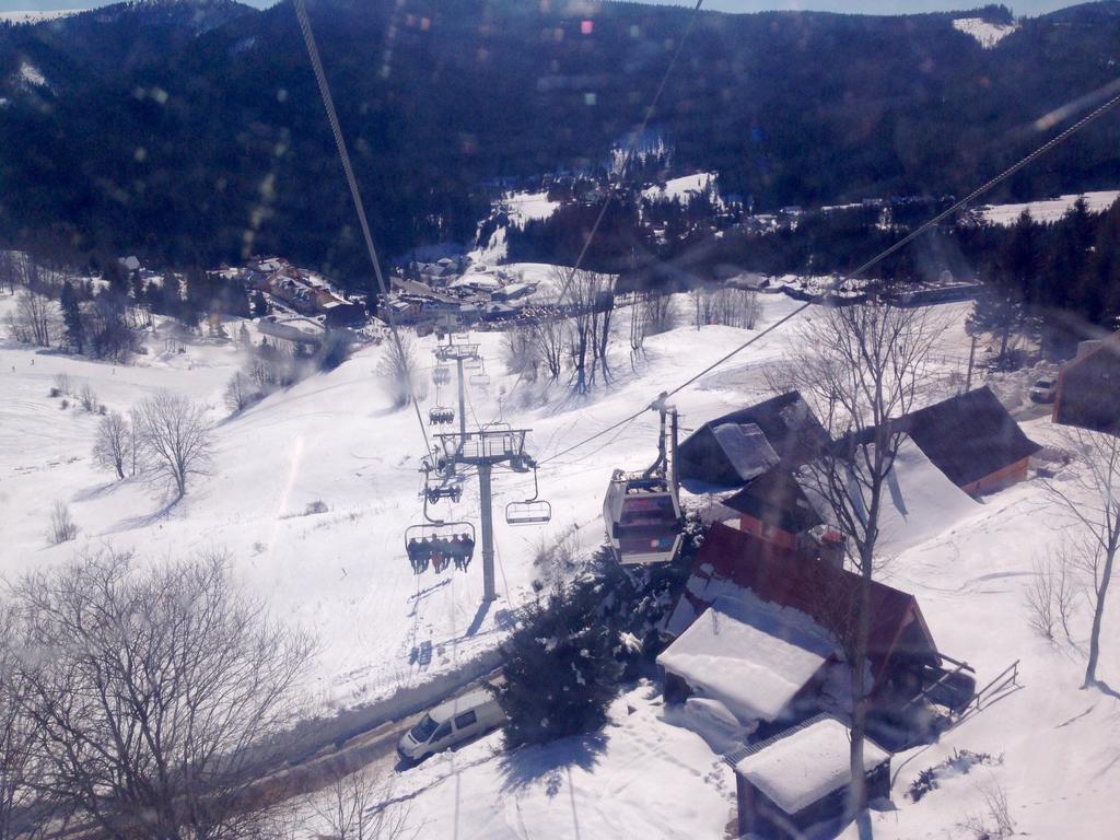Ski Apartmany Spiezovec ドノヴァリ エクステリア 写真