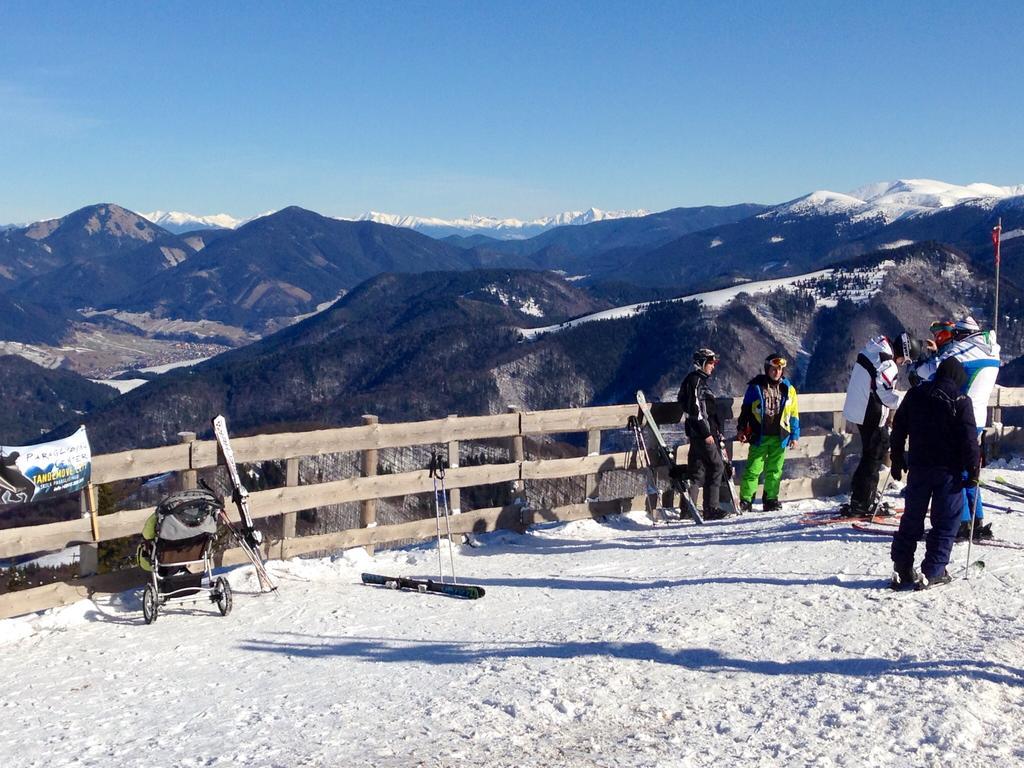 Ski Apartmany Spiezovec ドノヴァリ エクステリア 写真